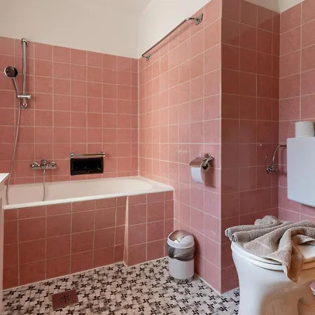 Апартаменты Haus Anemone *